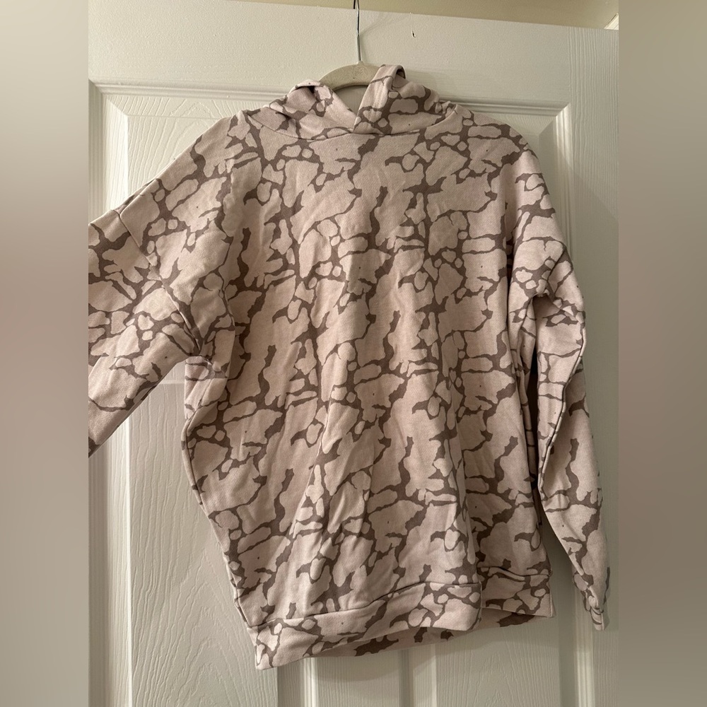 Marbled Hoodie, Gray and Cream size medium